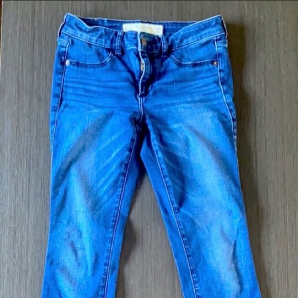 Abercrombie & Fitch jeans